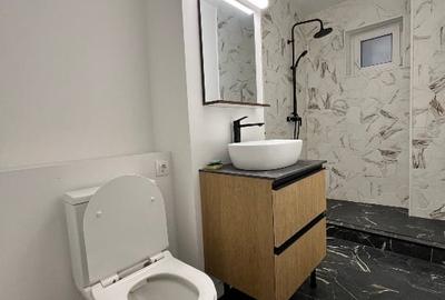 Apartament cu 3 camere semidecomandat, mobilat în Cantemir