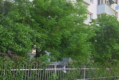 Apartament cu 4 camere semidecomandat în Titan - 1