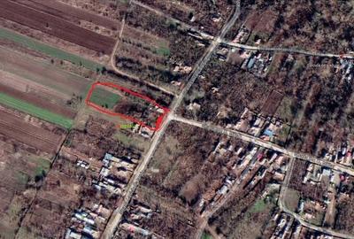 Teren de 4200 mp, în Central - 2
