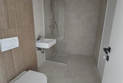 Garsonieră decomandată în Jiului