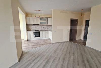 Apartament cu 3 camere semidecomandat, mobilat în Florești - 11