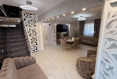 Apartament cu 5 camere decomandat în Dobroești