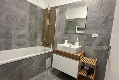 Apartament cu 2 camere decomandat, mobilat în Tractorul - 5