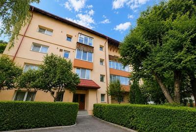 Apartament cu 3 camere decomandat, mobilat în Răcădău