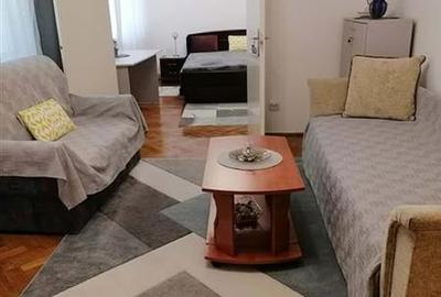 Apartament cu 3 camere decomandat, mobilat în Tudor Vladimirescu