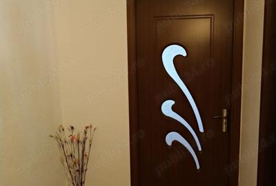Apartament cu 4 camere decomandat în Otopeni - 1