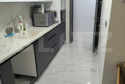 Apartament cu 3 camere decomandat în Central
