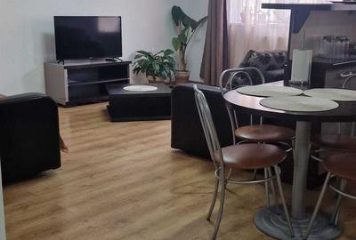 Apartament cu 3 camere decomandat în Central - 3