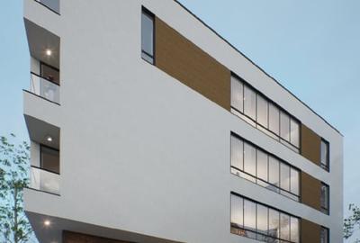 Casă individuală cu 12 camere cu Canalizare în 13 Septembrie - 5