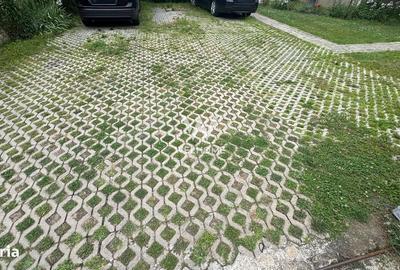 Apartament cu 4 camere în Sub Arini