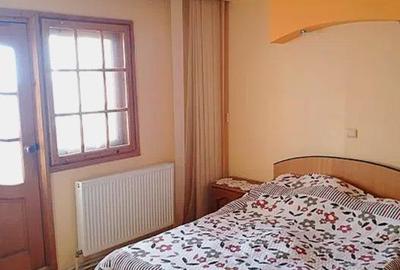 Apartament cu 3 camere decomandat, mobilat în 1 Decembrie - 2