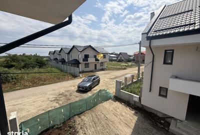 Casă cu 5 camere cu Teren 250 Mp în Central