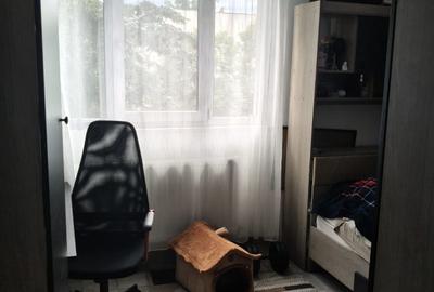 Apartament cu 3 camere semidecomandat în Drumul Taberei - 8