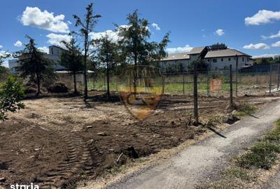Teren de 900 mp, în Central