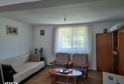 Casă cu 2 camere cu Teren 612 Mp în Moroeni - 9