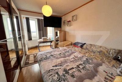 Apartament cu 4 camere decomandat în Central - 2