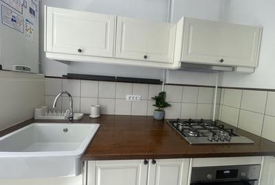 Apartament cu 2 camere decomandat în Central - 2