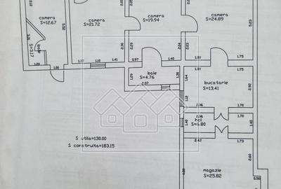 Casă cu 4 camere în Central