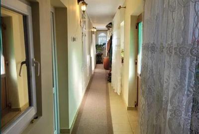 Casă cu 3 camere în Oltenița - 2