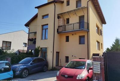 Apartament cu 3 camere decomandat în Europa - 1