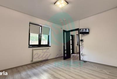 Casă cu 4 camere cu Teren 130 Mp în Tei