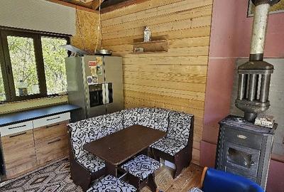 Casă cu 1 camere cu Teren 19000 Mp în Groș