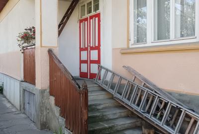 Casă individuală cu 3 camere cu Canalizare în Unirii - 6