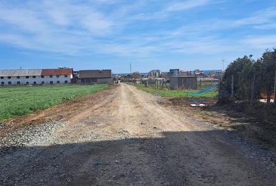 Teren Construcții intravilan de 400 mp, în Nord - 2