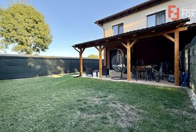 Duplex cu 4 camere cu Canalizare în Sânandrei - 2