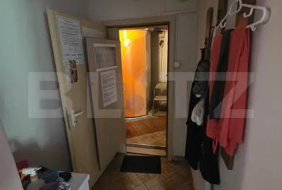 Apartament cu 3 camere decomandat în Dumbrava 2