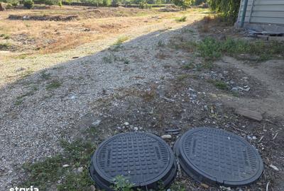 Teren de 3050 mp, în 1 Decembrie - 9