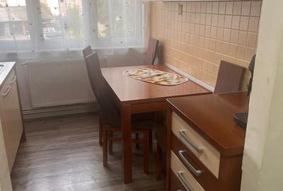 Apartament cu 2 camere decomandat, mobilat în Central - 3