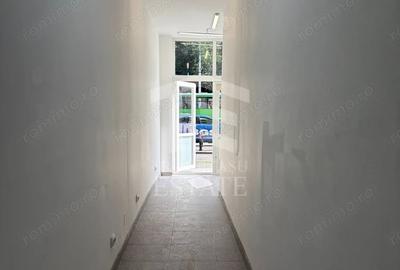 Spațiu comercial, de 21 mp, în Pantelimon