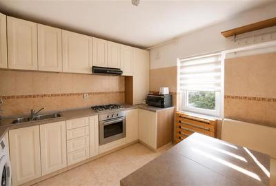 Apartament cu 2 camere decomandat, mobilat în Central - 3