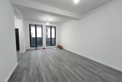 Casă individuală cu 4 camere cu Canalizare în Central - 1