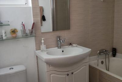 Casă cu 3 camere cu Teren 1200 Mp în Leordeni