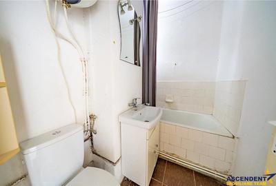 Garsonieră decomandată în Simeria