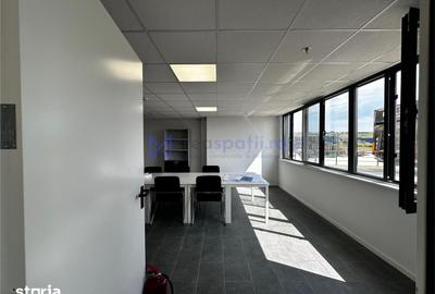 Spațiu comercial, de 2,742 mp, în Miroslava