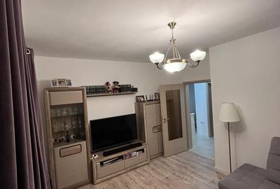 Apartament cu 2 camere decomandat în Giroc