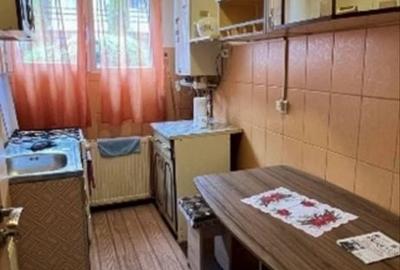 Garsonieră decomandată în Astra