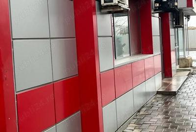 Spațiu comercial, de 60 mp, în Central - 3