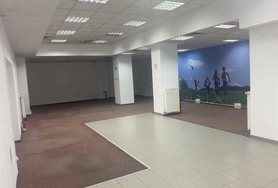 Spațiu comercial, de 163 mp, în Sala Palatului - 2