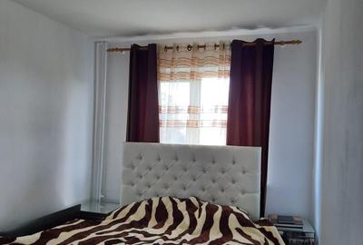 Apartament cu 3 camere decomandat în Exterior Vest - 8