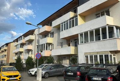 Apartament cu 2 camere semidecomandat, mobilat în Arhitecților - Calea Cisnădiei