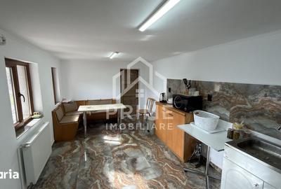 Casă cu 3 camere decomandat cu Teren 514 Mp în Central - 1