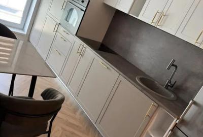 Apartament cu 2 camere decomandat în Gruia