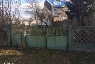 Teren de 3025 mp, în Ciolpani