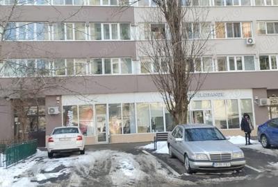 Spațiu comercial, de 54 mp, în Drumul Taberei