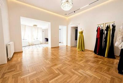 Casă individuală cu 4 camere cu Teren 300 Mp în Central