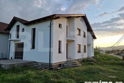 Casă cu 4 camere cu Teren 300 Mp în Partoș - 1